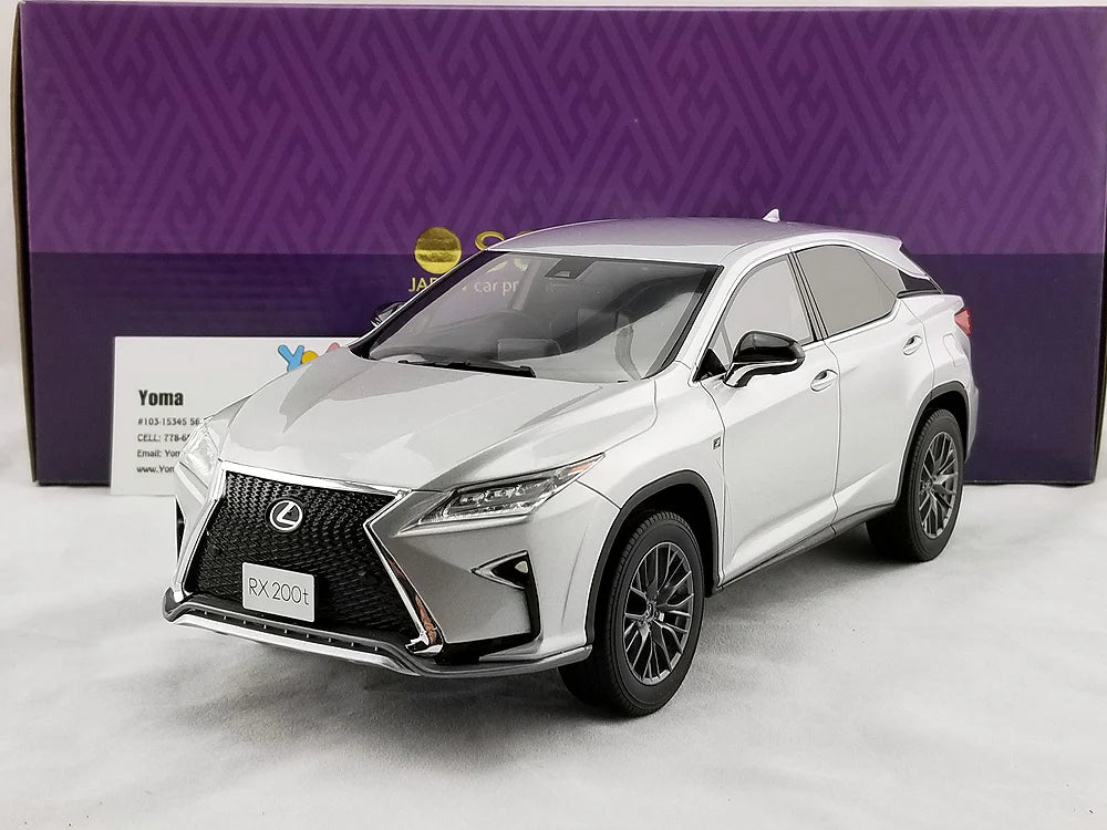 Kyosho Samurai 1:18 Lexus RX Platinum Silver KSR18014S