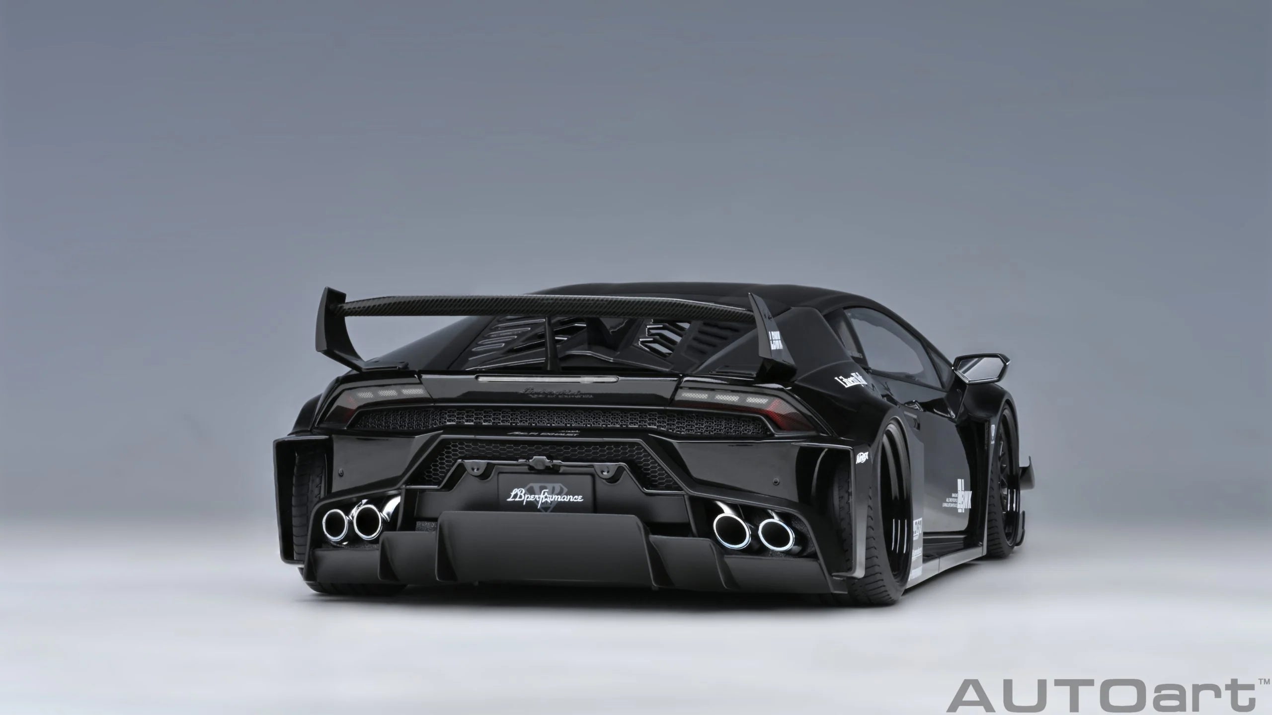 AUTOart 1:18 Liberty Walk LB Silhouette Lamborghini Huracan GT (Black) 79129