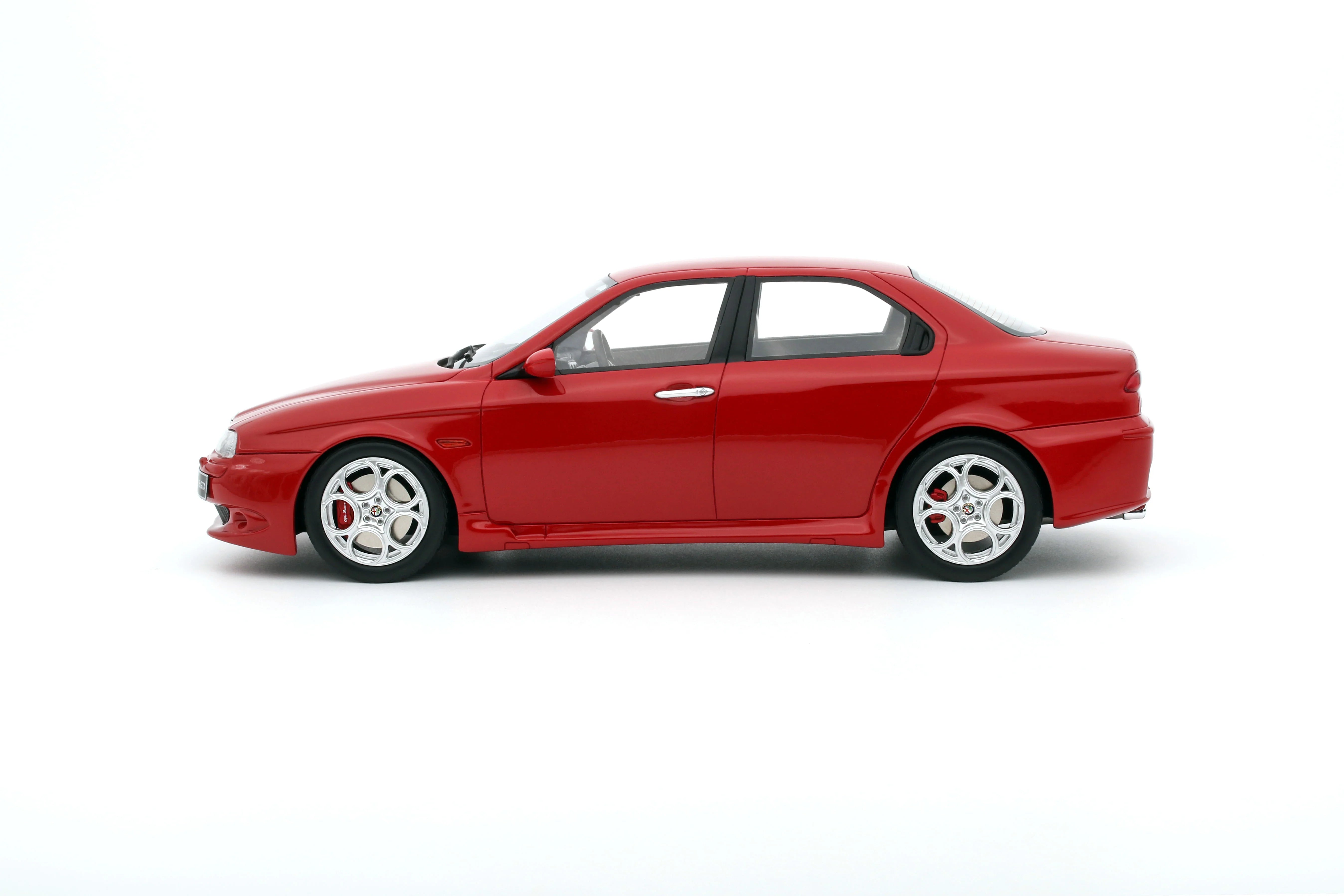 OTTO 1:18 2002 Alfa Romeo 156 GTA Alfa Red 130 OT1017