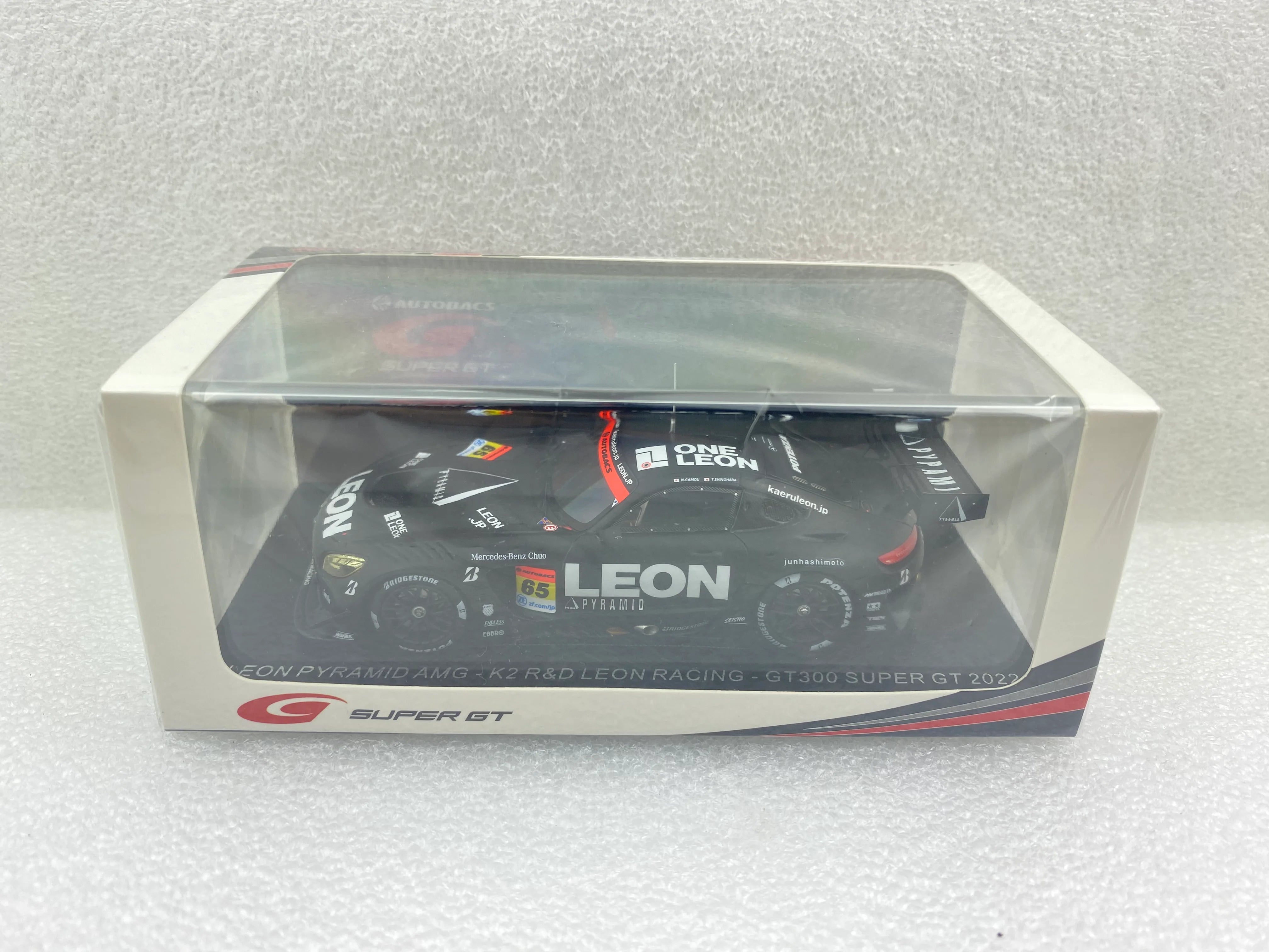 Spark 1:43 Mercedes-Amg #65 K2 R&D Leon Pyramid RACING GT300 SUPER GT 2022 Naoya Gamou - Takuro Shinohara SGT040