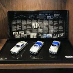 Minichamps 1:43 1990-2010 Volkswagen Karmann Ghia 1957 20 Years 3 Car Set 432051023